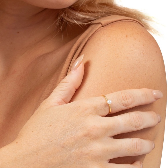 Uncommon James by Kristen Cavallari Perla Ring - Picture 2 of 4